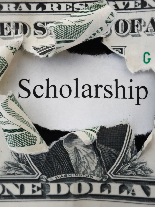 10 Best Scholarships in the World